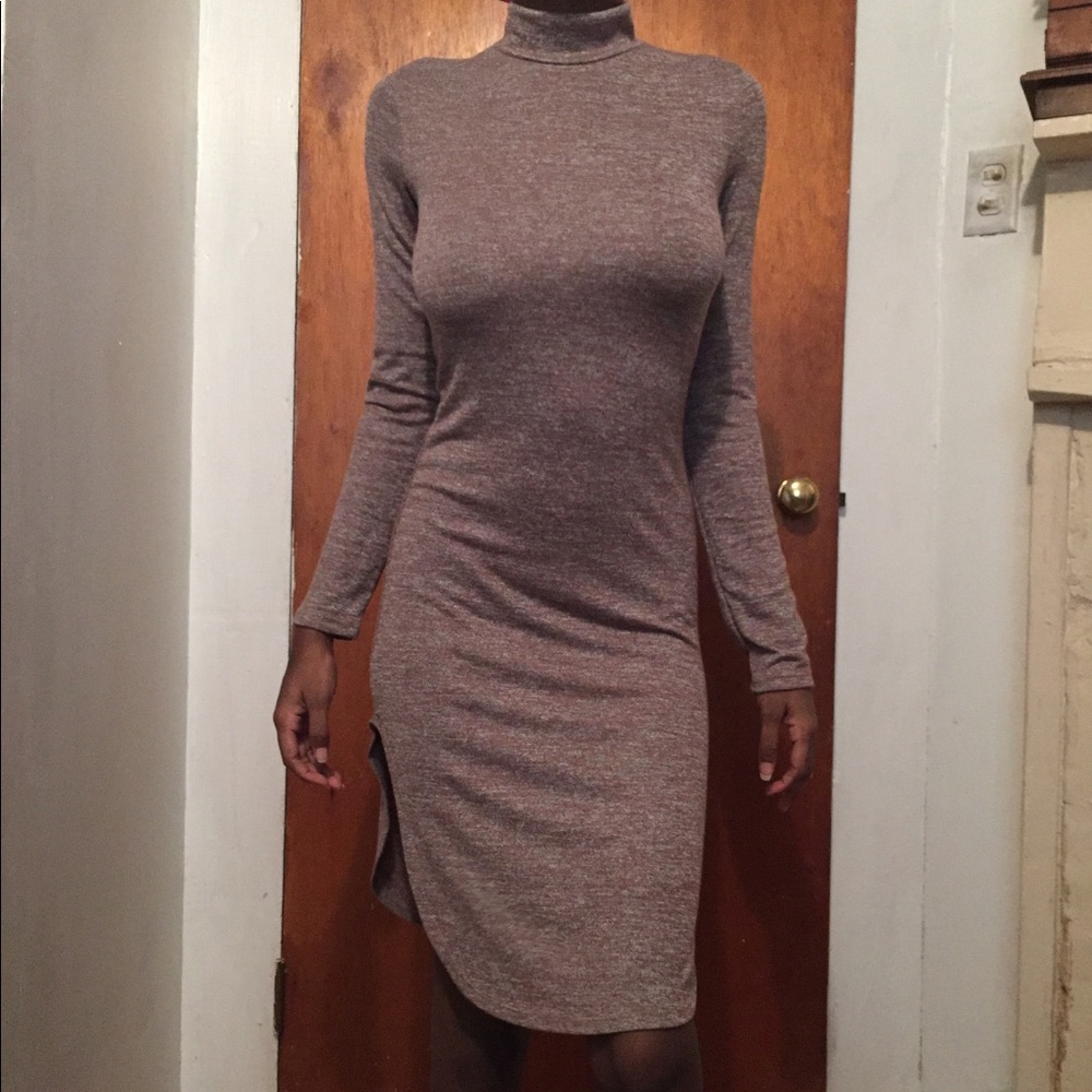 2/$8 Turtleneck Slit Dress Brown ( NWOT) Petite
